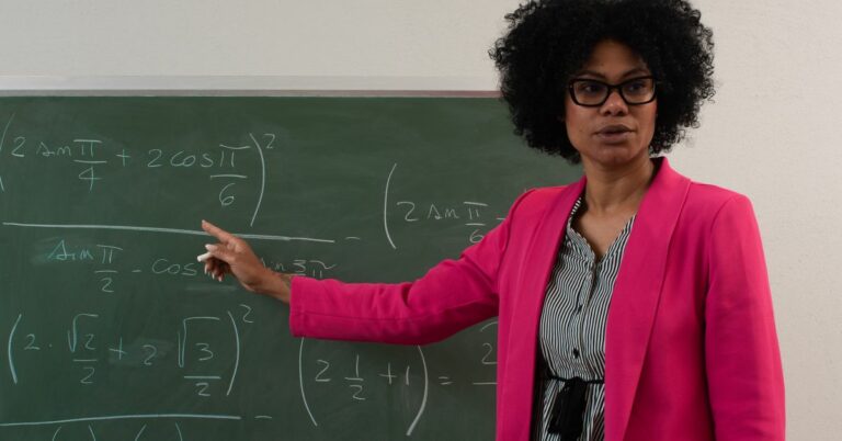 Aposentadoria do Professor: Conheça as Regras